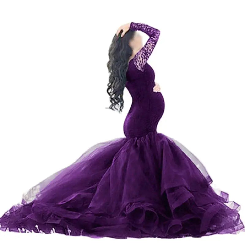 Elegant Lace Maxi Maternity Gown for Stunning Pregnancy Photos - Long Sleeve Dress for Expecting Moms