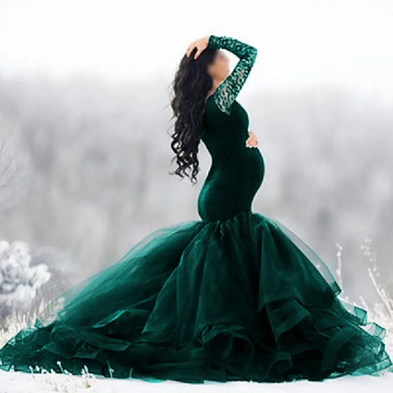 Elegant Lace Maxi Maternity Gown for Stunning Pregnancy Photos - Long Sleeve Dress for Expecting Moms